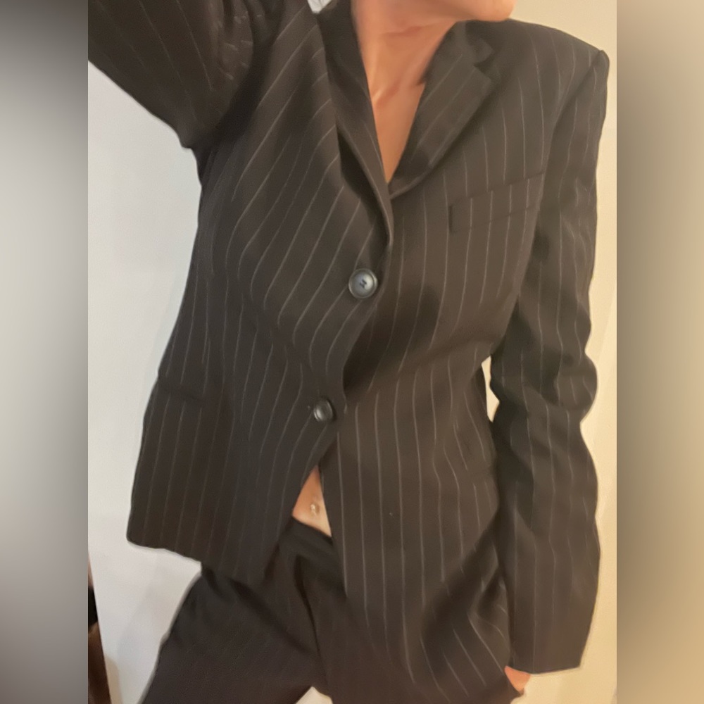 Hugo Boss black pin striped 2 piece suit